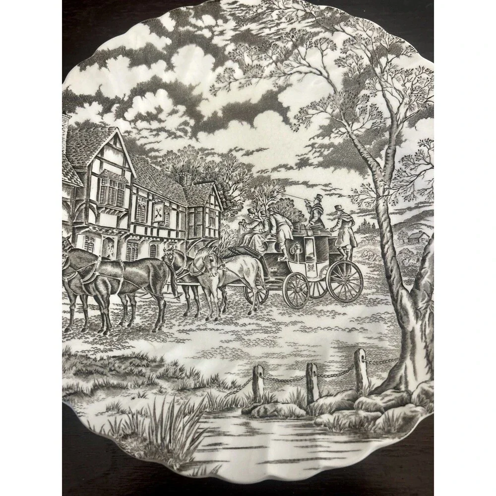 Royal Mail Fine Staffordshire Ironstone Dinner Plate 10 in Hand-Engraved England - Picture 2 of 6